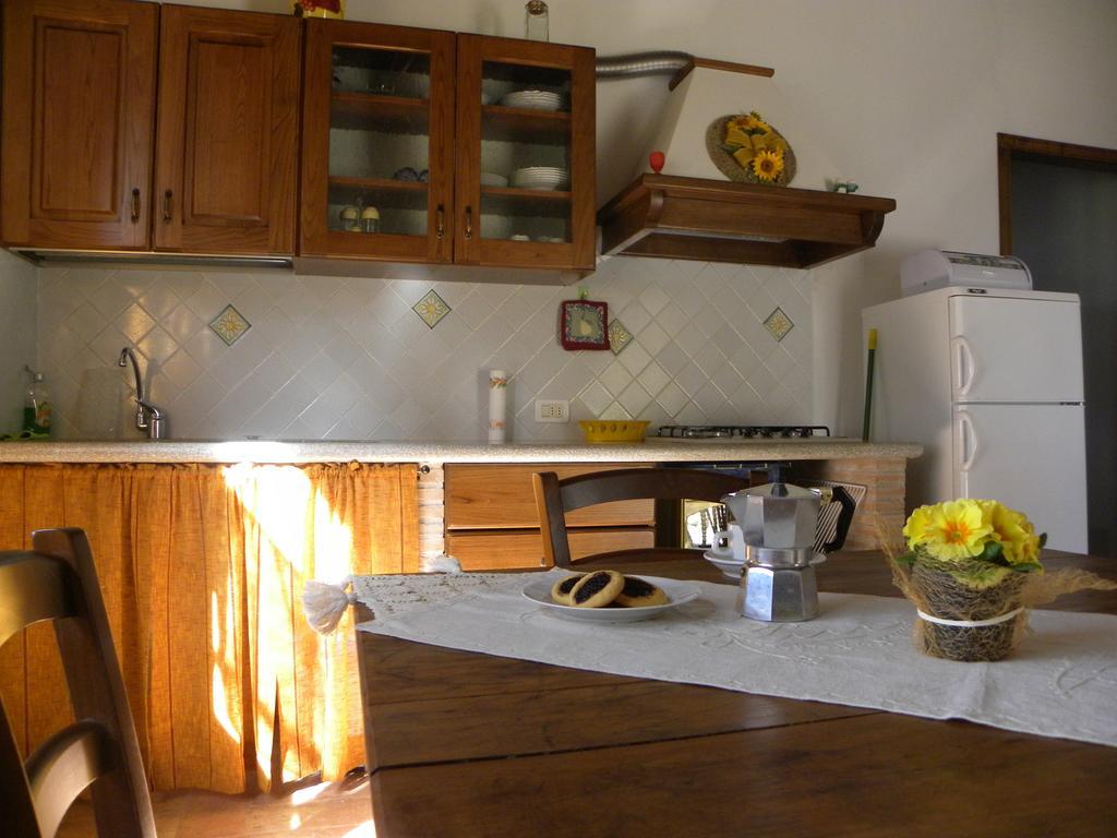 Agriristoro Podere S. Andrea มัสซามาริตติมา ภายนอก รูปภาพ